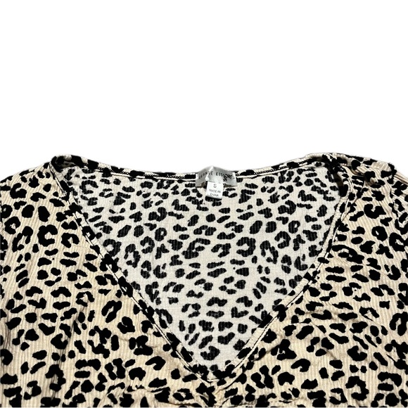 Orange Kiss - Leopard Print Ruched Front Top - Picture 6 of 6